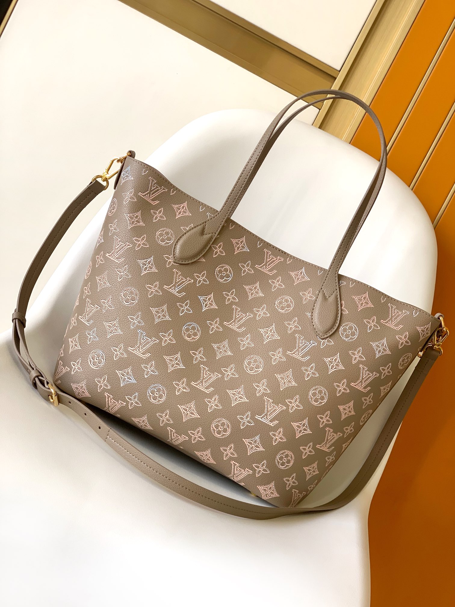 Louis Vuitton Shopping Bags